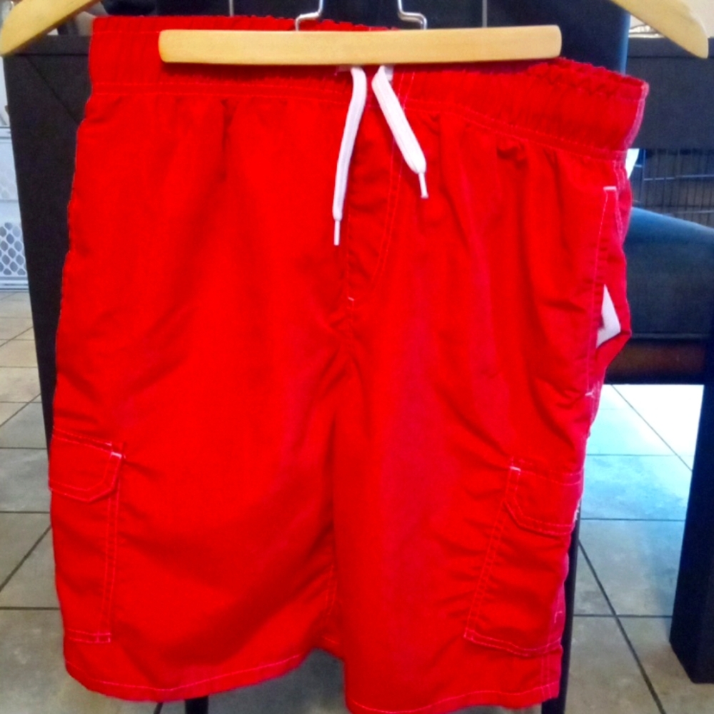 Men's swimming shorts